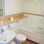 Mayfair 3*
