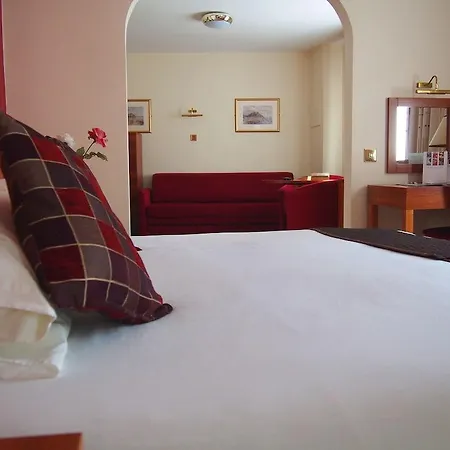 Mayfair Hotel