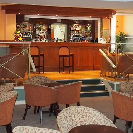 Mayfair Saint Helier Jersey